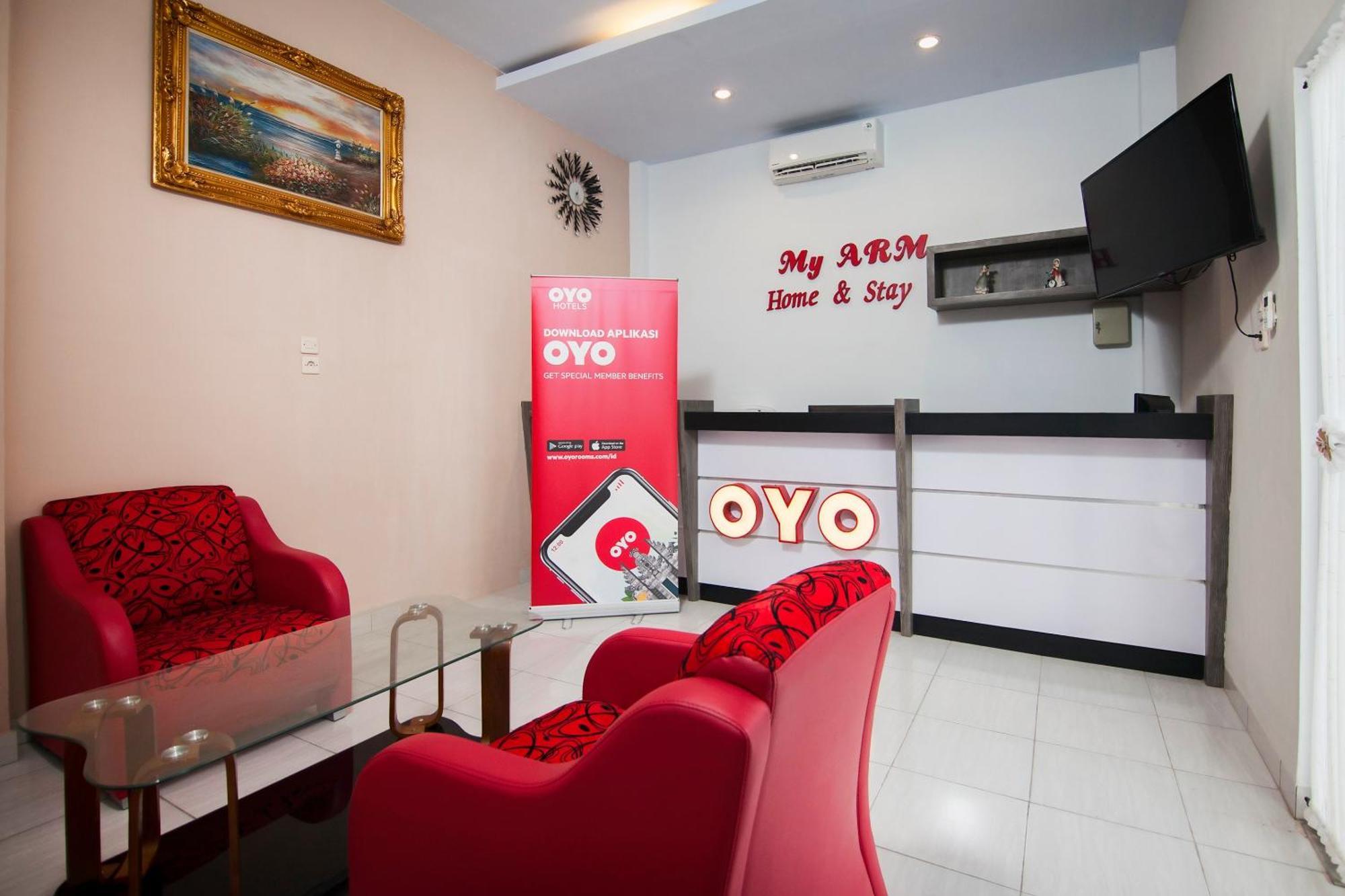 Oyo 725 My Arm Home & Stay 棉兰 外观 照片