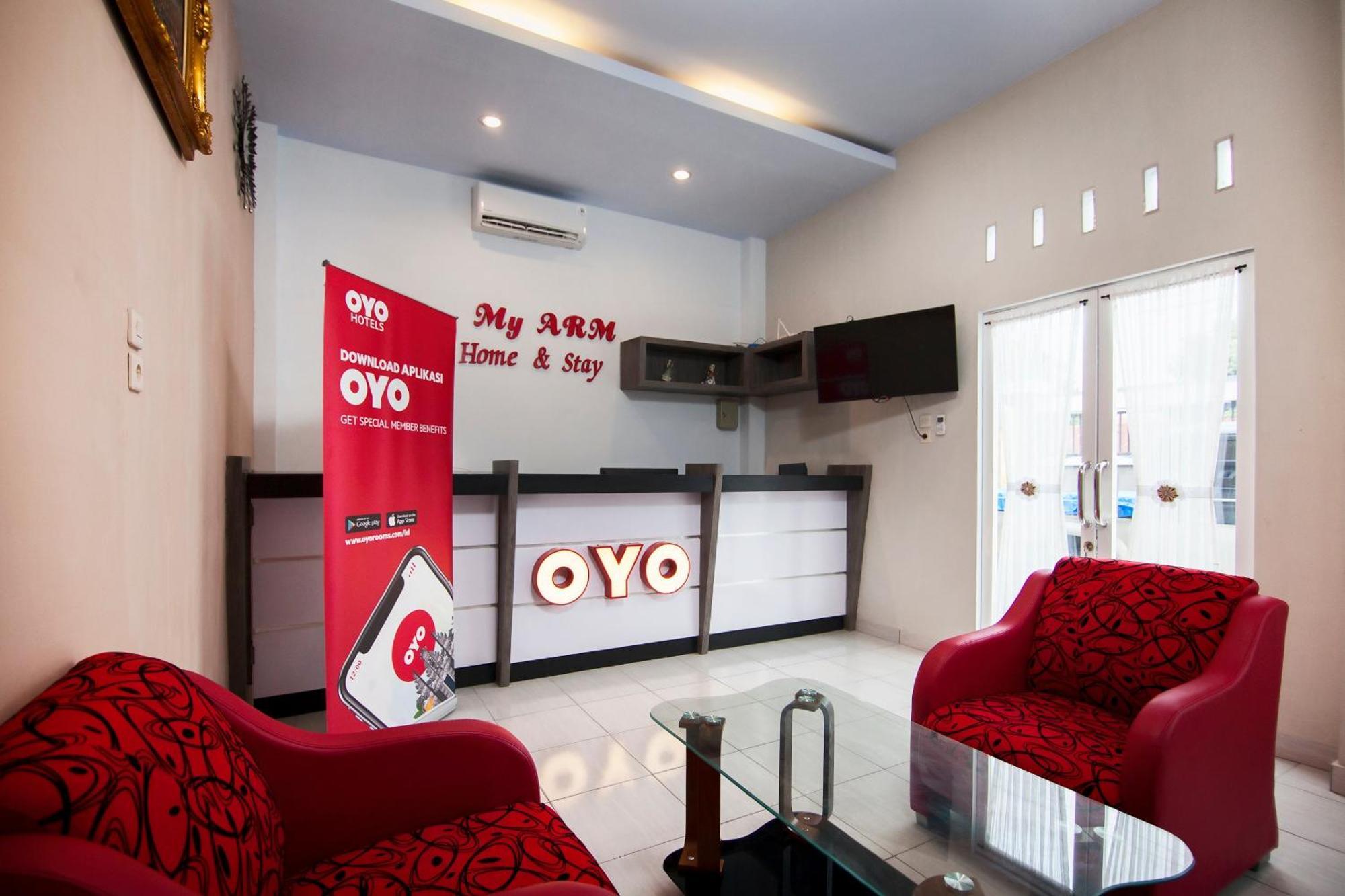 Oyo 725 My Arm Home & Stay 棉兰 外观 照片
